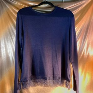 NWOT navy blue dip‎ long sleeve t-shirt size M 44” chest super cute lace hem. B